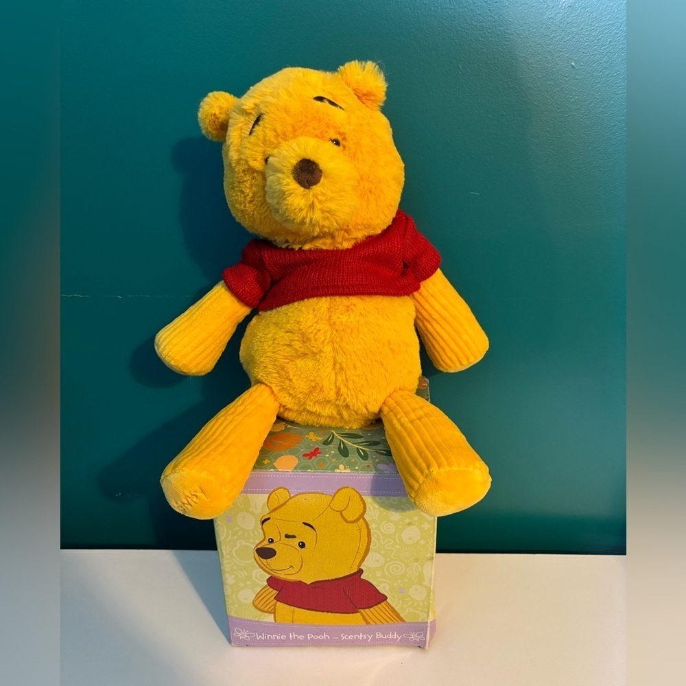 Scentsy Buddy Disney Winnie the Pooh Plush Toy - Yellow and Red Bear